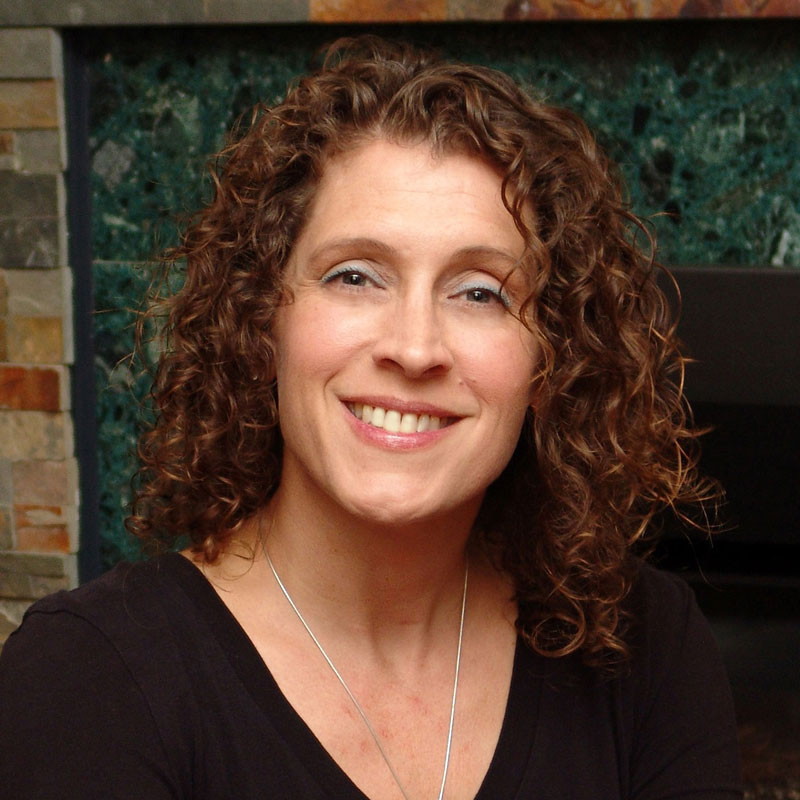 Hannah Mary McKinnon 